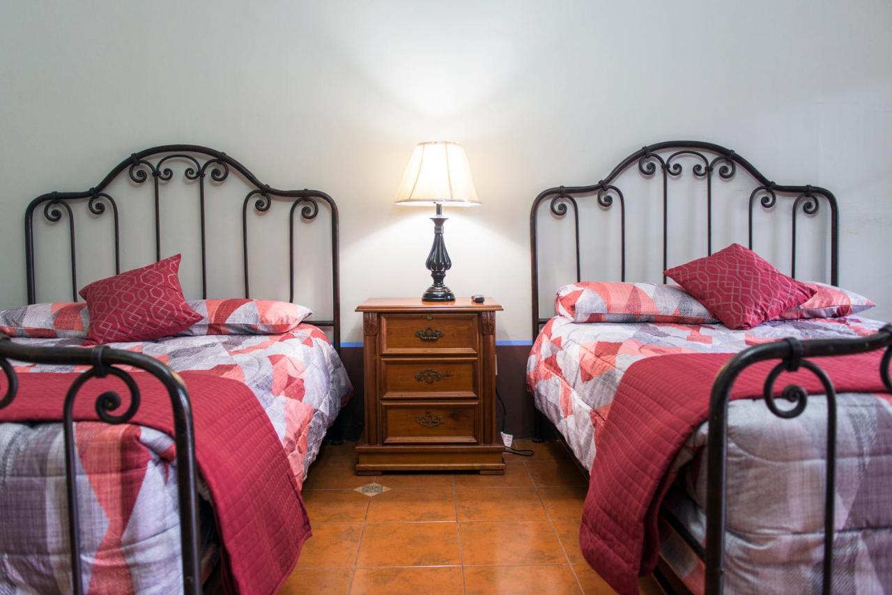 Casa De Fuentes 3* Antigua