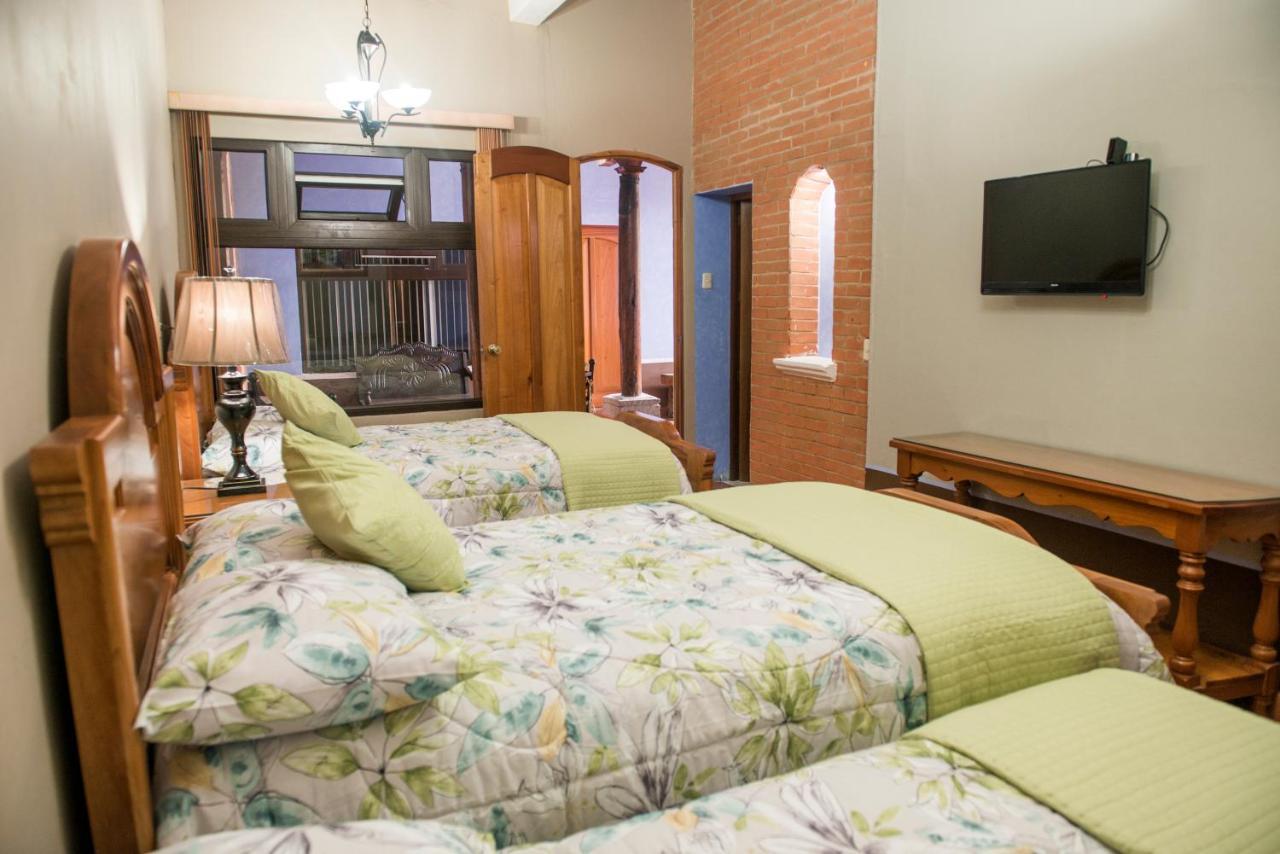 Hotel Casa De Fuentes 3*